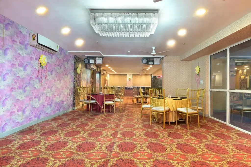 Нойда: Hotel Red York By Byob Hotels