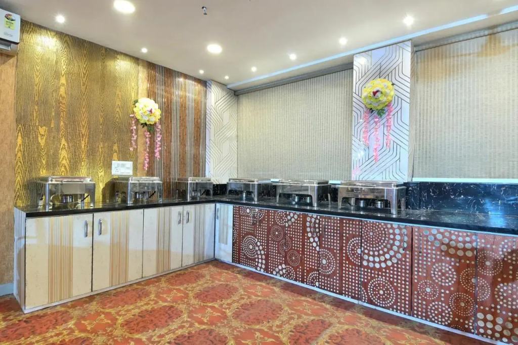 Нойда: Hotel Red York By Byob Hotels