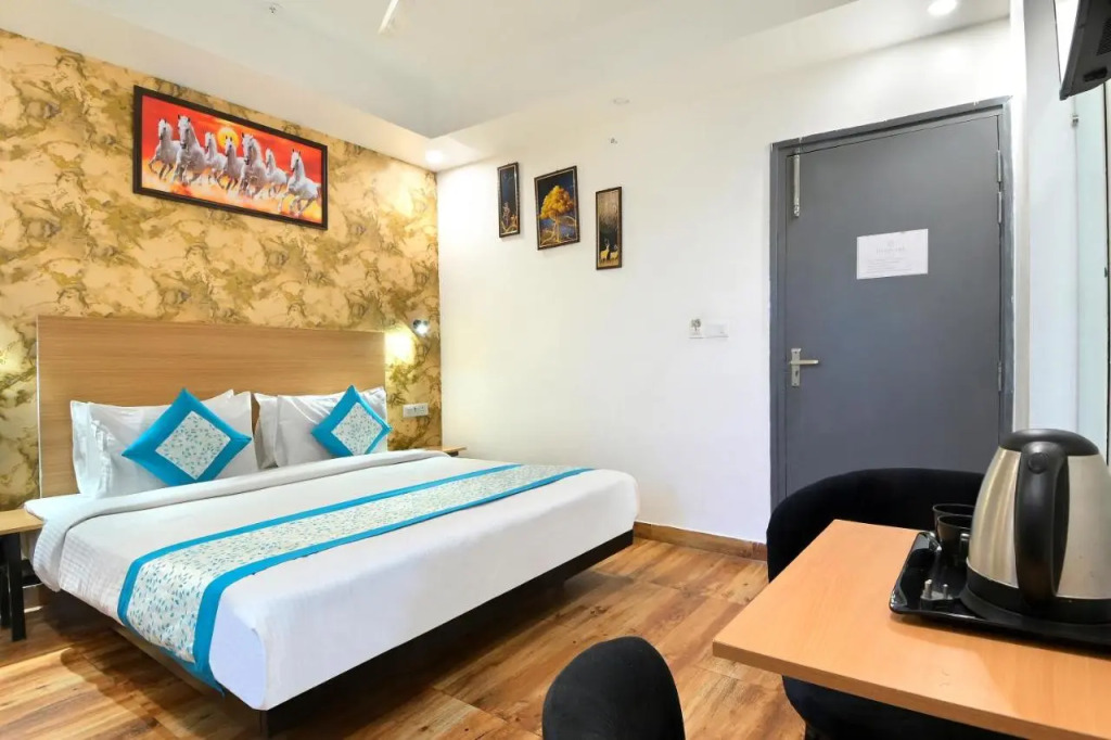 Нойда: Hotel Red York By Byob Hotels