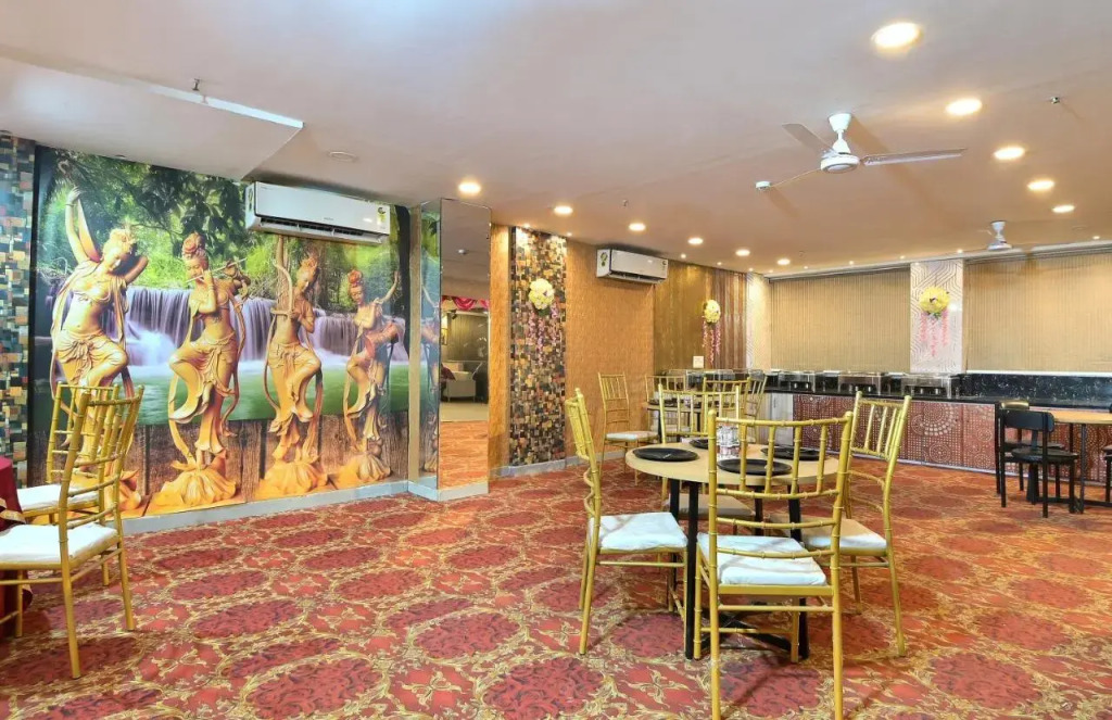 Нойда: Hotel Red York By Byob Hotels