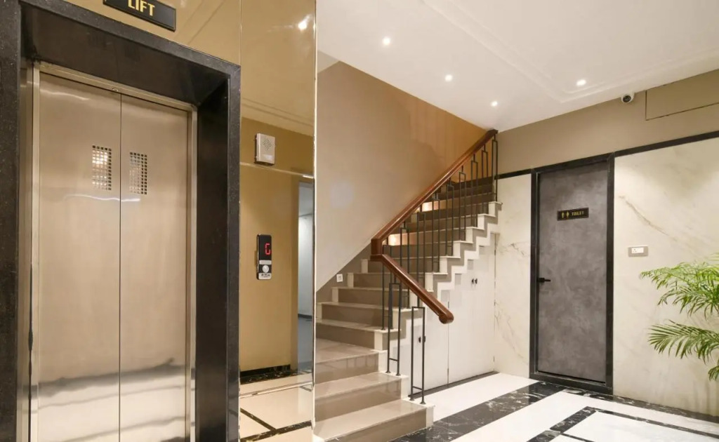Индаур: Aceotel Select Tulsi Vijay Nagar