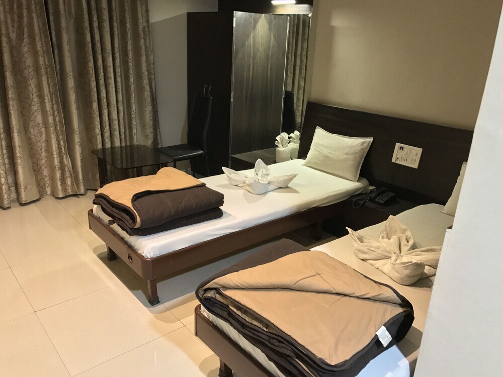 Вапи: hotel mansi