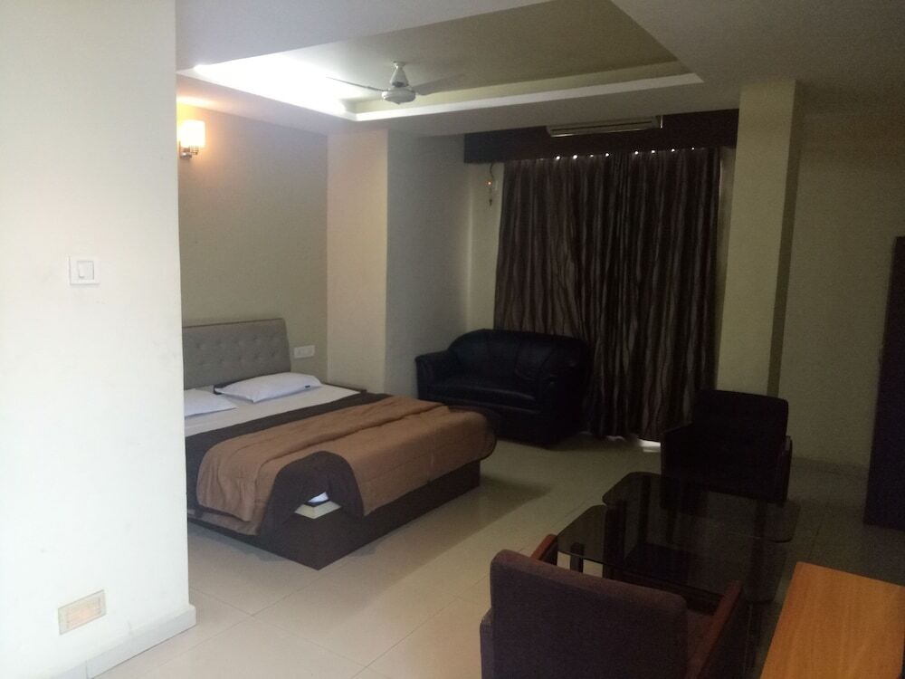 Вапи: hotel mansi