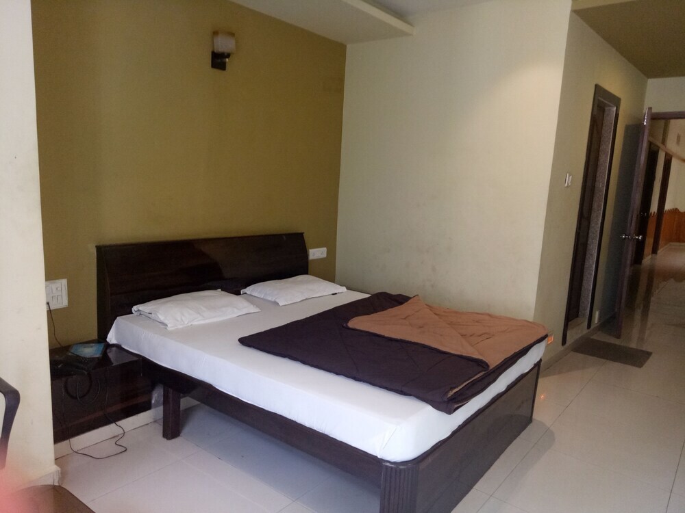 Вапи: hotel mansi