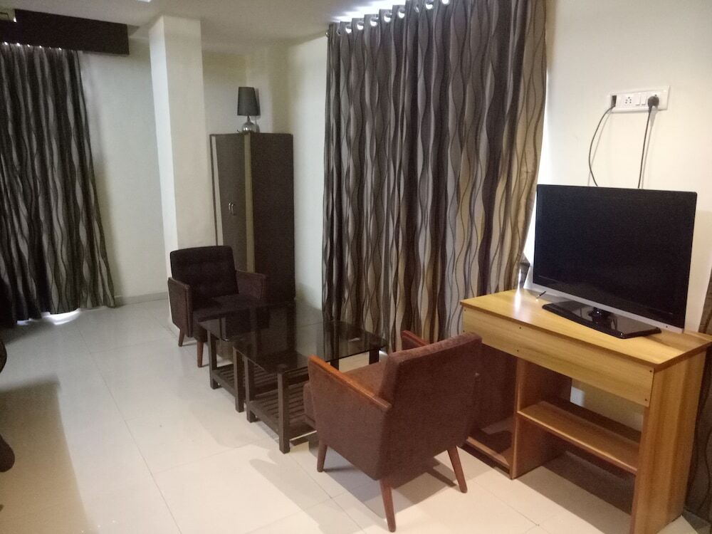 Вапи: hotel mansi