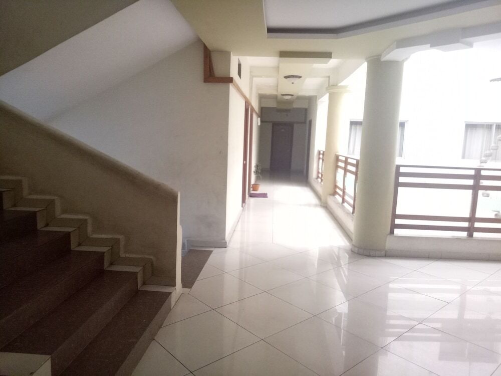 Вапи: hotel mansi