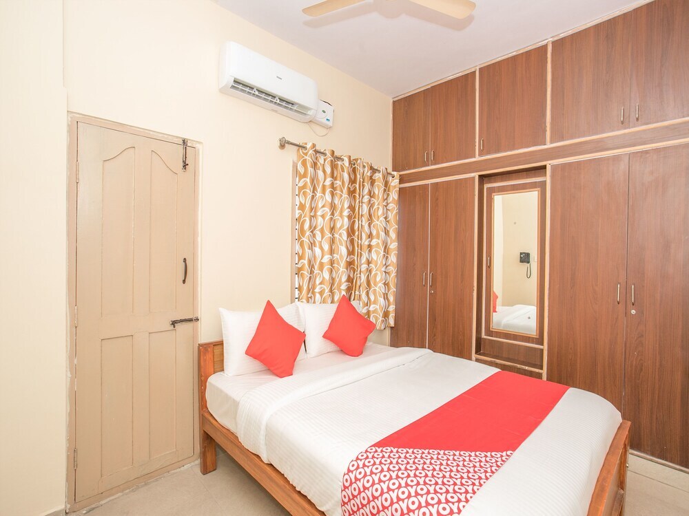 Бангалор: OYO 12776 SV Suites