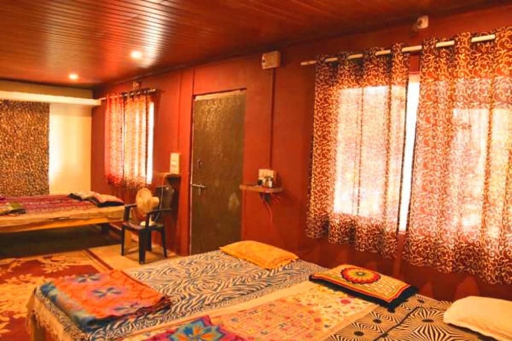 Гавегали: Dandeli Mysa RC - Hostel