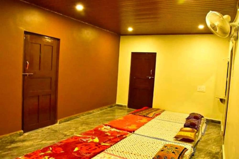 Гавегали: Dandeli Mysa RC - Hostel