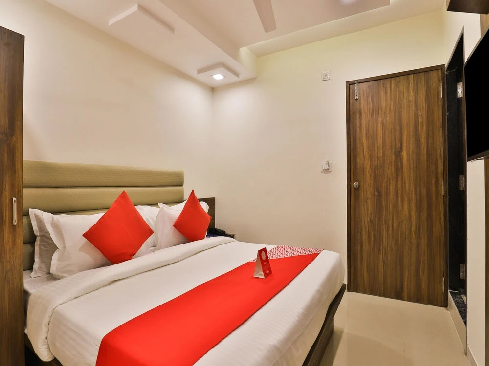 Ахмедабад: OYO 11922 Hotel Sunstar Inn