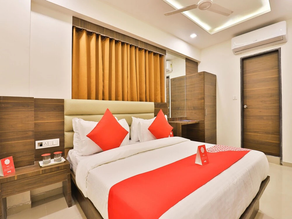 Ахмедабад: OYO 11922 Hotel Sunstar Inn