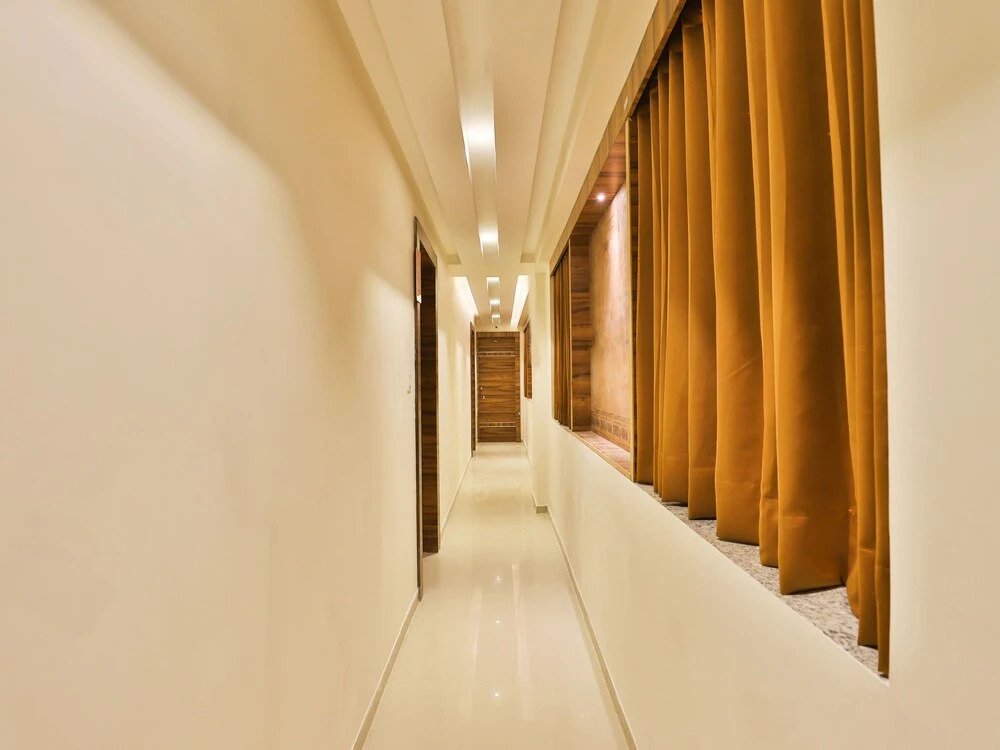 Ахмедабад: OYO 11922 Hotel Sunstar Inn