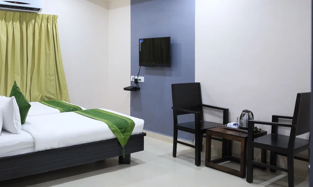Ченнаи: Treebo Annamalai Residency