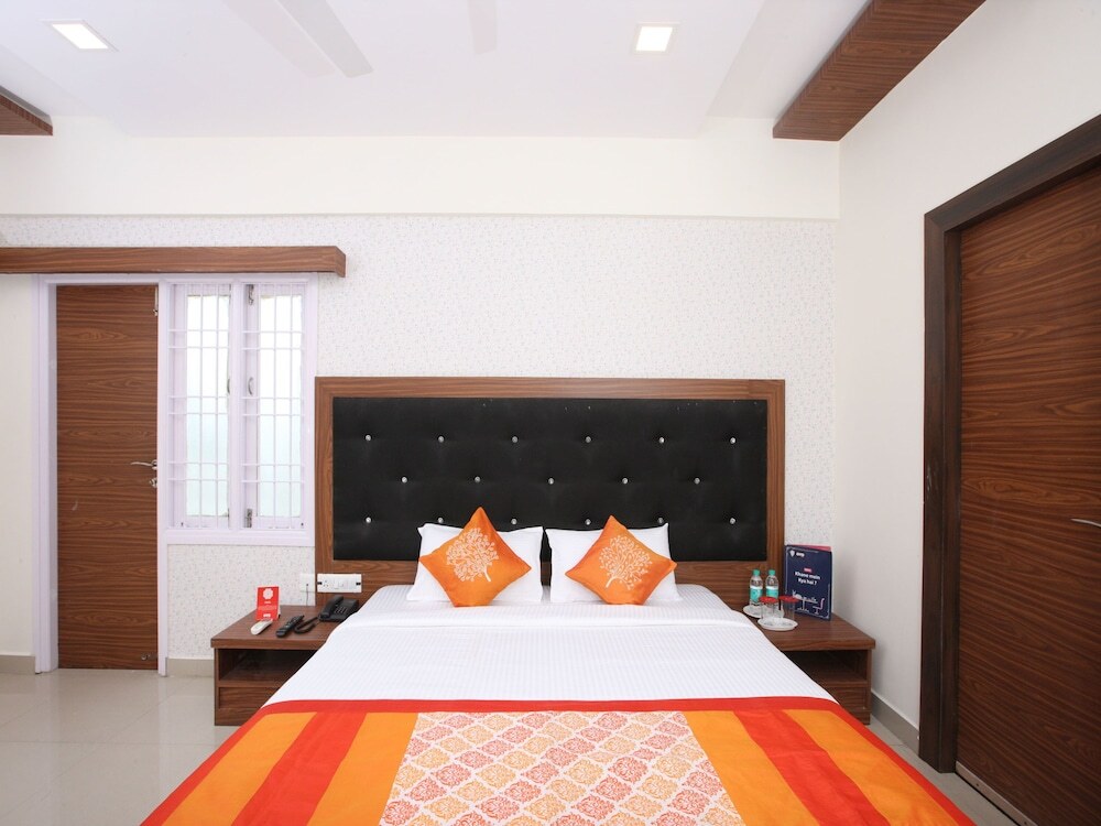 Ченнаи: Capital O 14043 Hotel Star Holiday