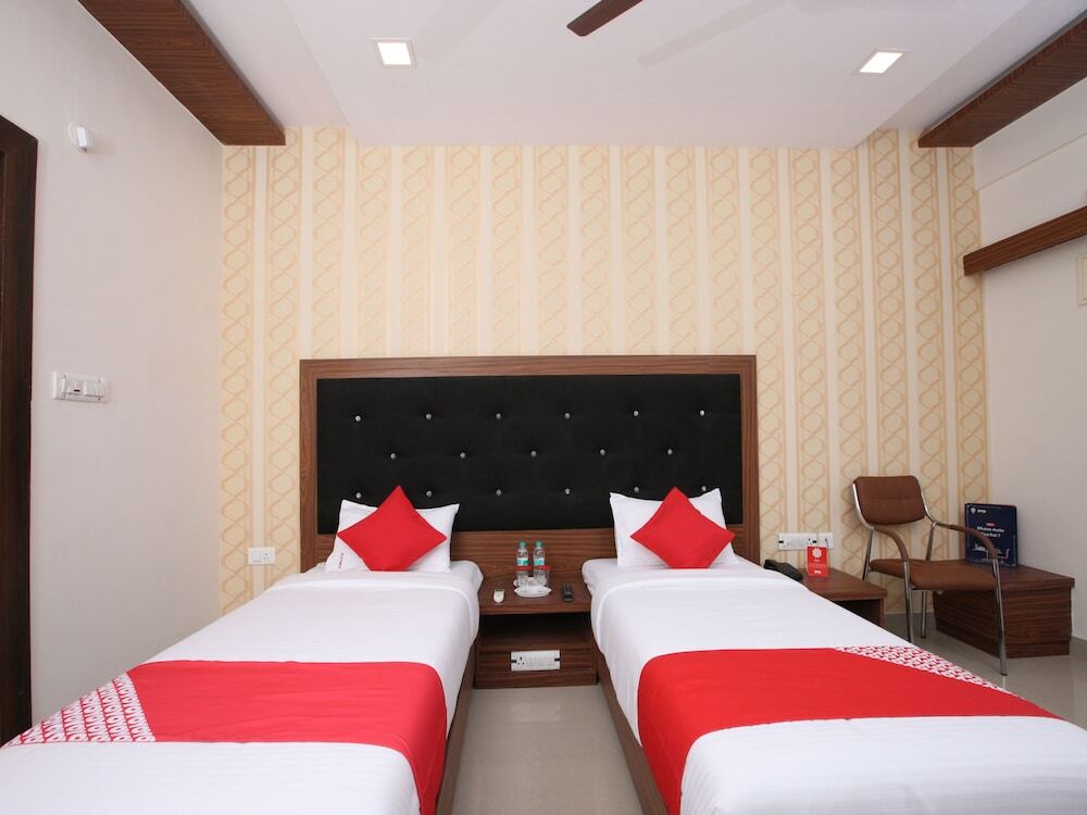 Ченнаи: Capital O 14043 Hotel Star Holiday