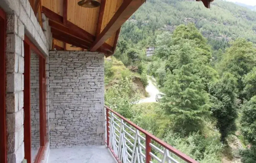 Манали: Leela Cottages | Mountain-facing Rooms