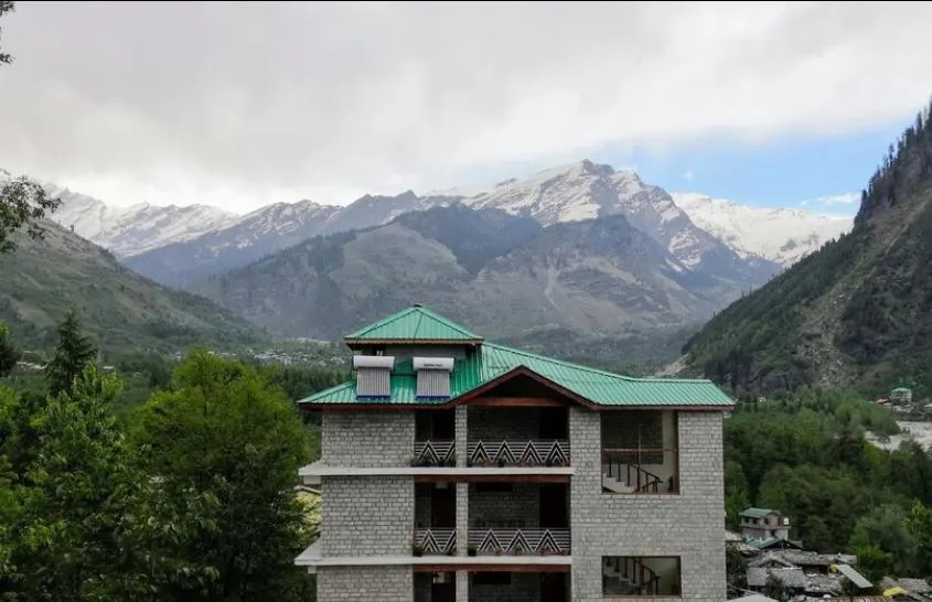 Манали: Leela Cottages | Mountain-facing Rooms