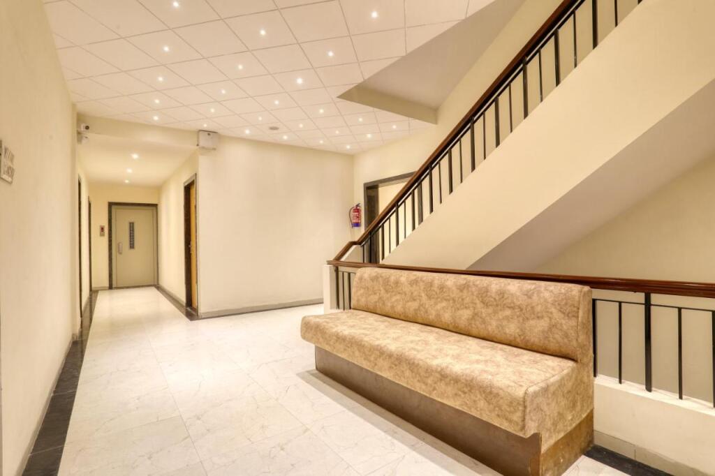 Индаур: Hotel Konark