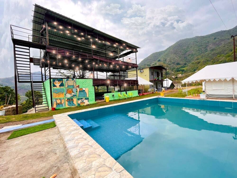 Antrix Resorts & Retreat — фото 1