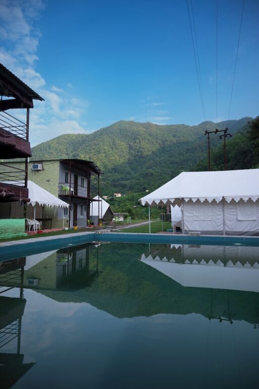 Мохан Чатти: Antrix Resorts & Retreat