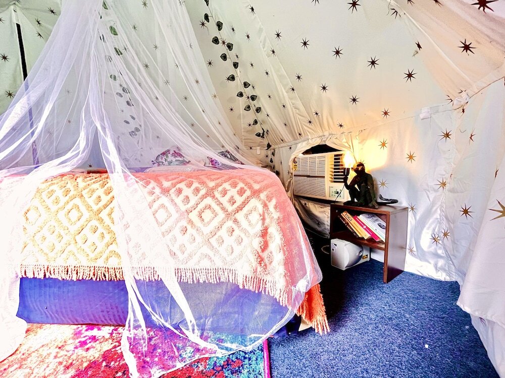 Мохан Чатти: Antrix Resorts & Retreat