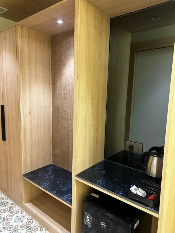 Айодхья: Hotel The Raghavas'