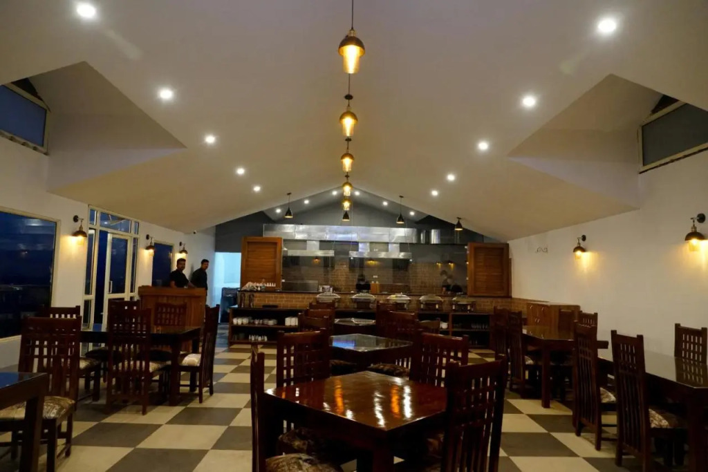 Чамба: Aaroham by Aamod Dalhousie Luxury Cottage Resort
