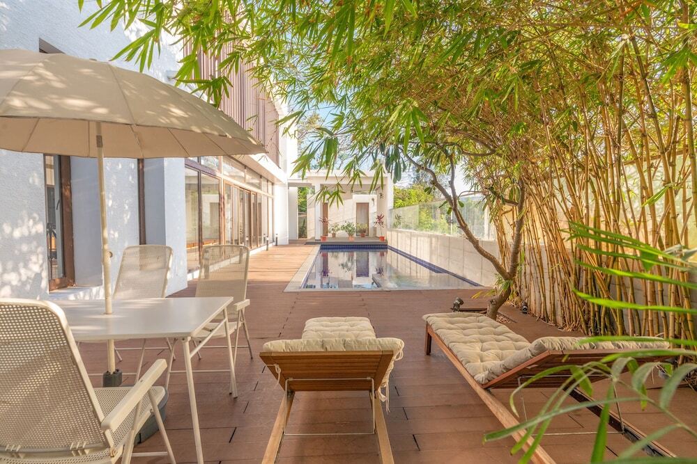 Ковелонг: Truliv Villa LAGUNA