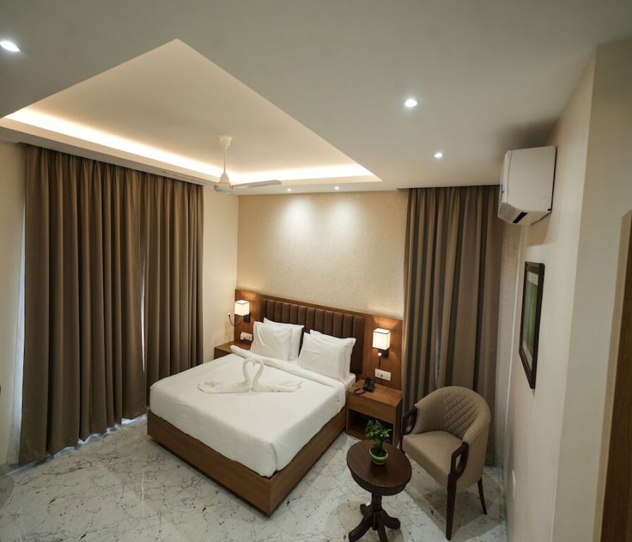 Асансол: Hotel The Avoir Asansol