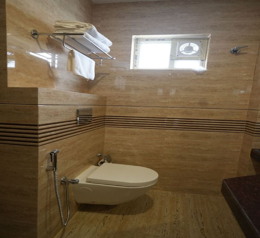 Асансол: Hotel The Avoir Asansol