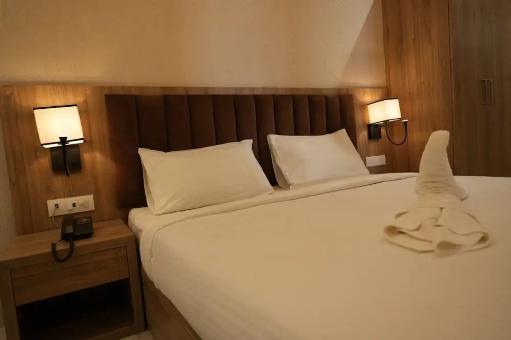 Асансол: Hotel The Avoir Asansol