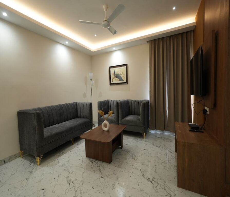 Асансол: Hotel The Avoir Asansol