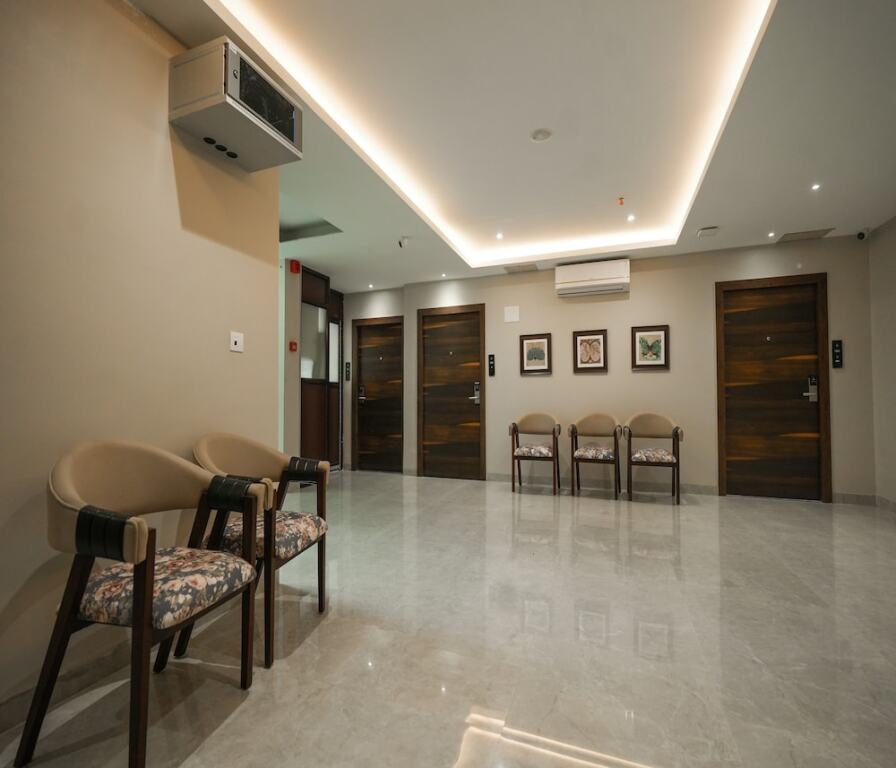 Асансол: Hotel The Avoir Asansol