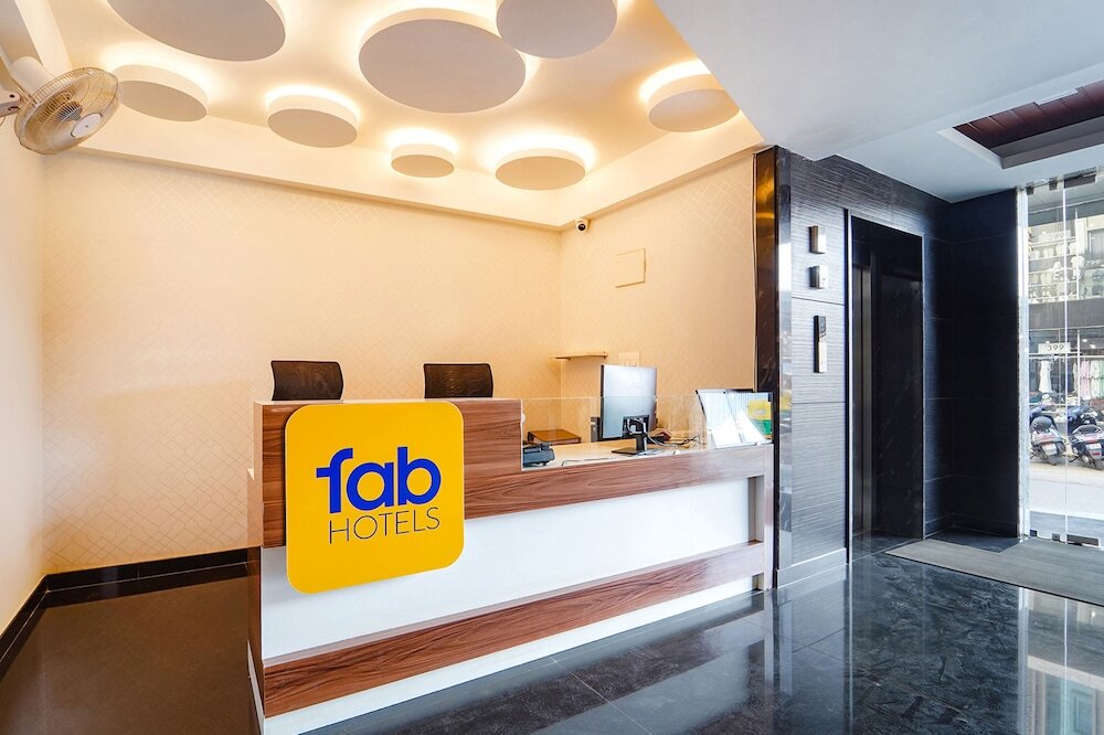 Бангалор: FabHotel Elegant I