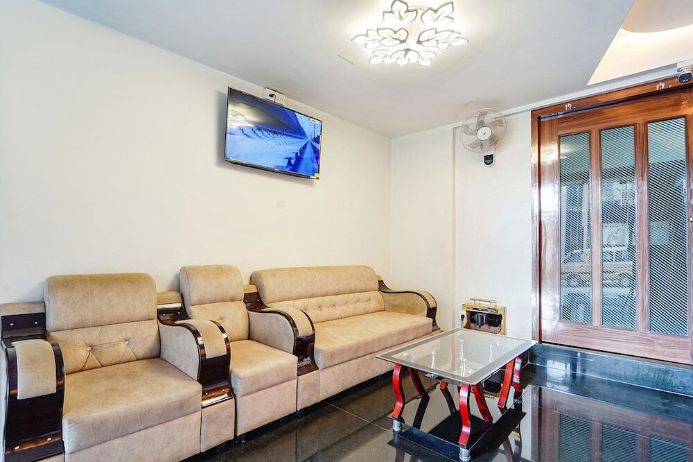Бангалор: FabHotel Elegant I