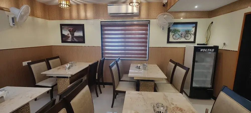 Ченнаи: Nandhavanam A Business Class Residency