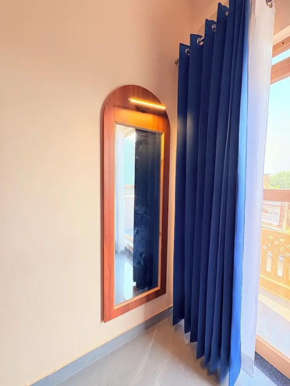 Джайпур: Jay Ambey Palace