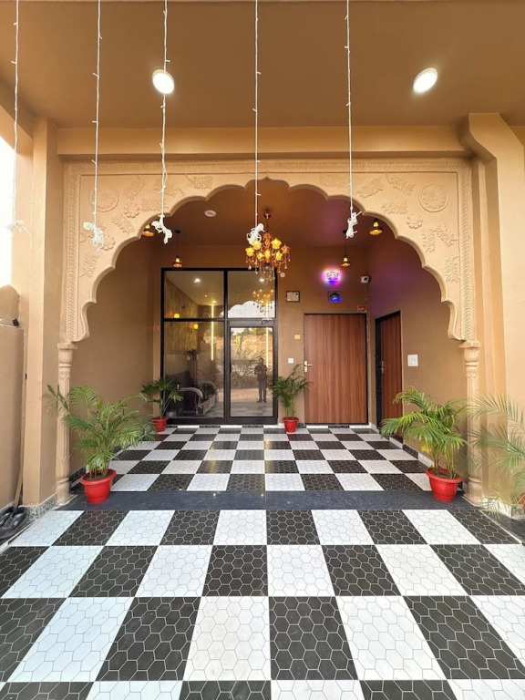 Джайпур: Jay Ambey Palace