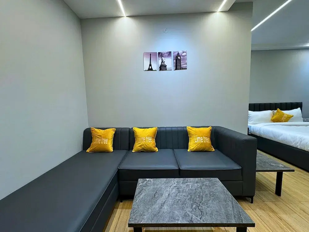 Гуруграм: Lime Tree Hotel Sector 51 Gurgaon