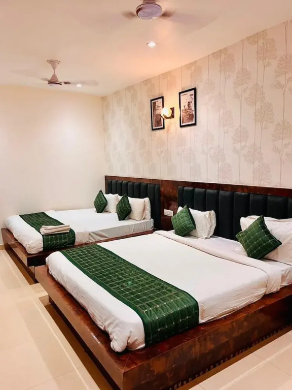 Вриндаван: Hotel Harikripa Dham