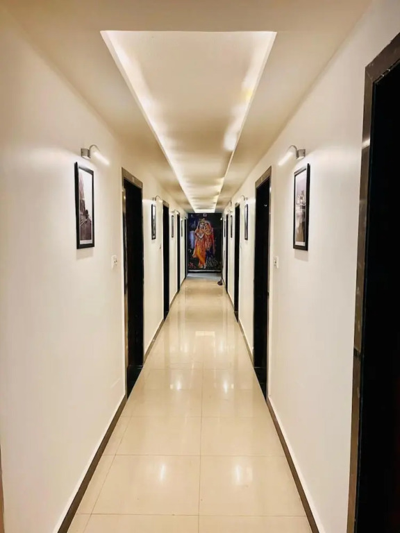 Вриндаван: Hotel Harikripa Dham