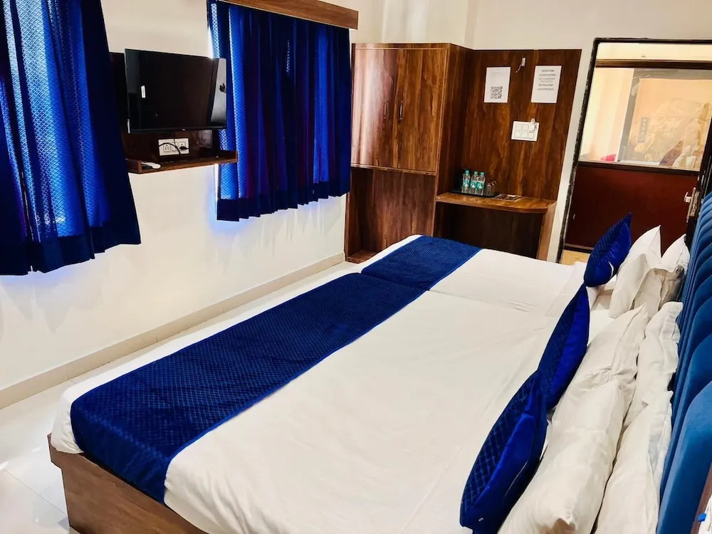 Вриндаван: Hotel Harikripa Dham