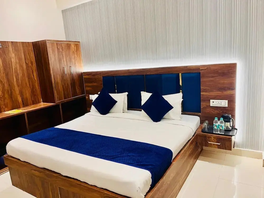 Вриндаван: Hotel Harikripa Dham