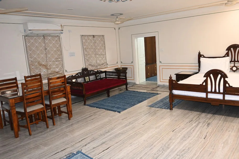Raghunath Haveli - A Heritage Homestay — фото 3
