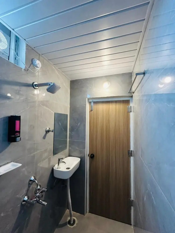 Хидерабад: Wildwings Premium Hotel