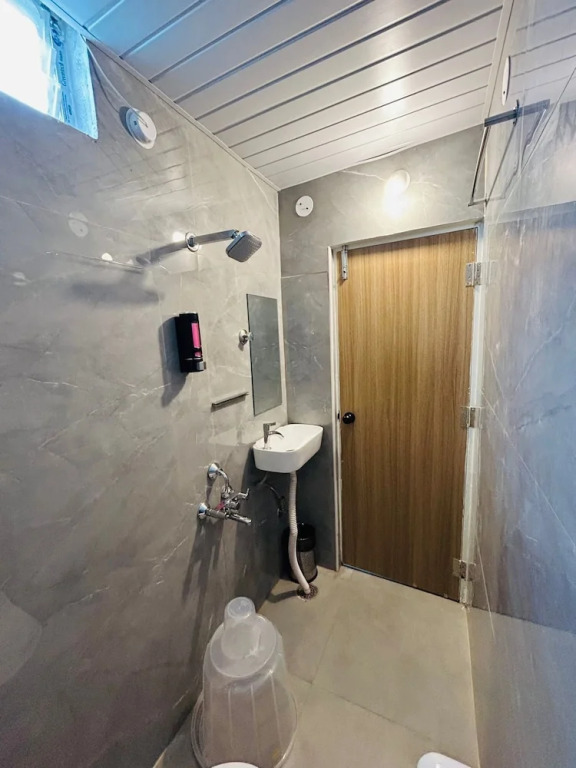 Хидерабад: Wildwings Premium Hotel