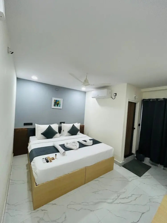 Хидерабад: Wildwings Premium Hotel