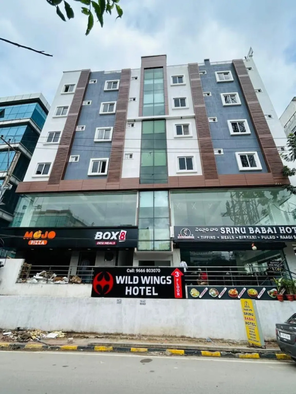 Хидерабад: Wildwings Premium Hotel