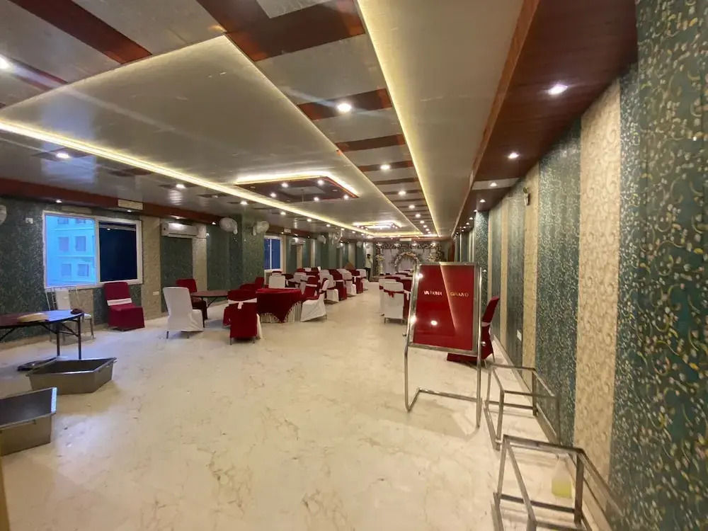 Варанаси: Hotel Varuna Grand