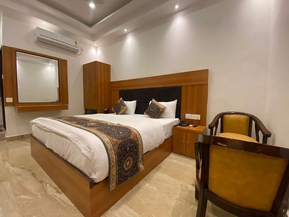 Варанаси: Hotel Varuna Grand